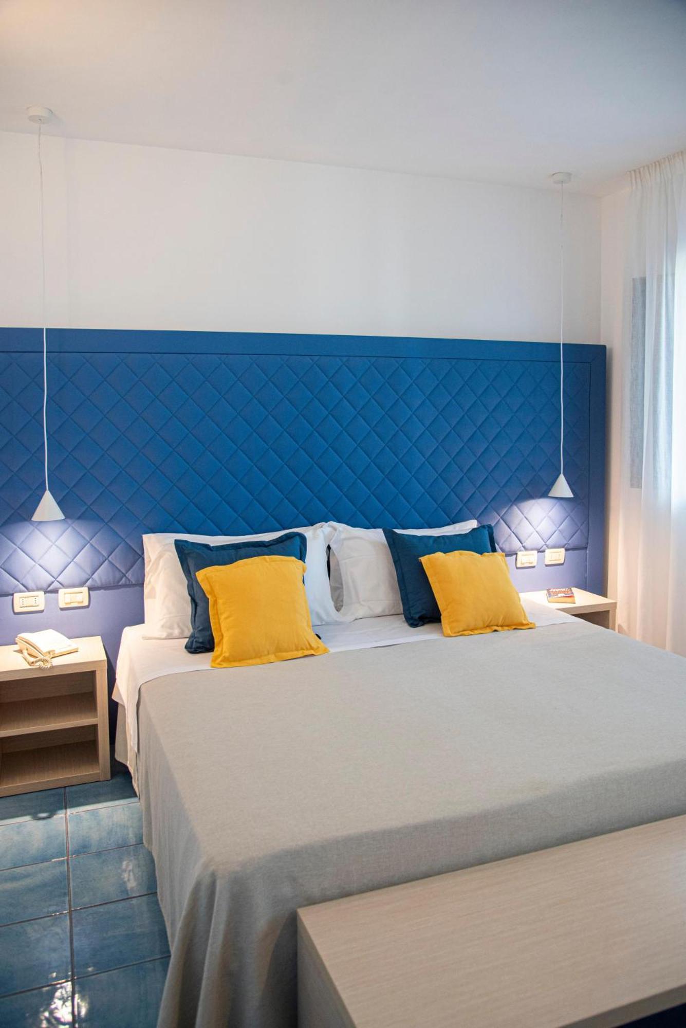 Pietrablu Resort & Spa - Cdshotels ポリニャーノ・ア・マーレ エクステリア 写真