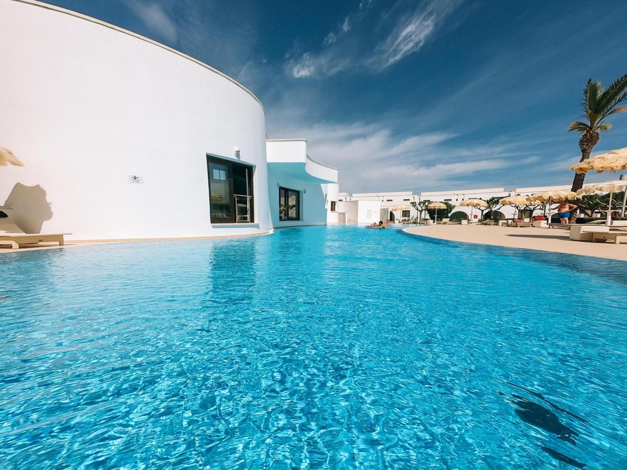 Pietrablu Resort & Spa - Cdshotels ポリニャーノ・ア・マーレ エクステリア 写真