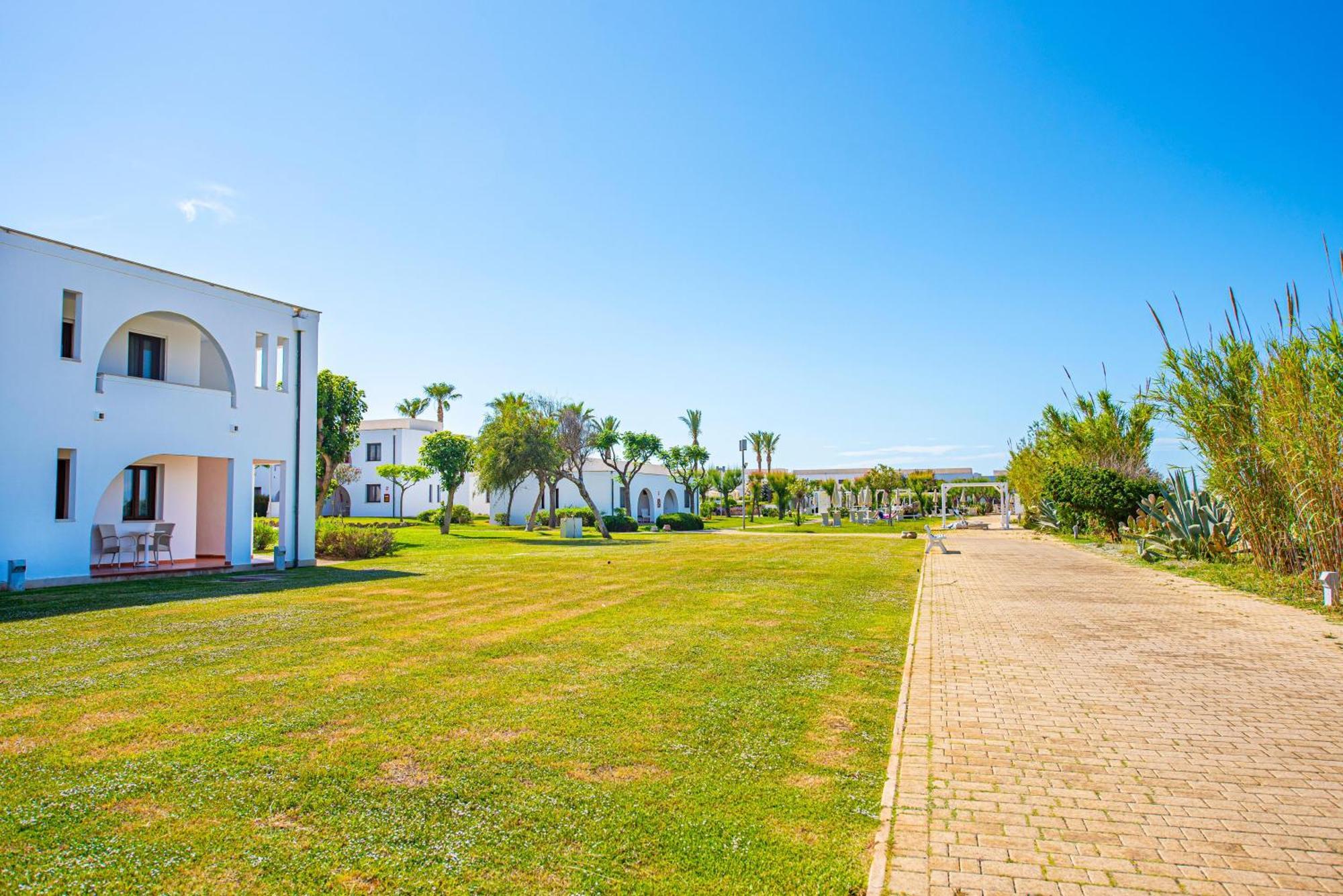 Pietrablu Resort & Spa - Cdshotels ポリニャーノ・ア・マーレ エクステリア 写真