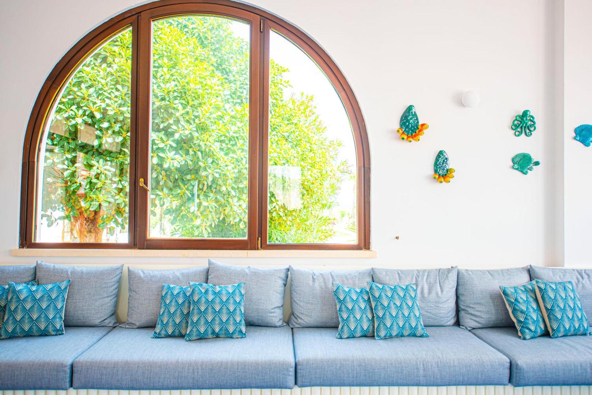 Pietrablu Resort & Spa - Cdshotels ポリニャーノ・ア・マーレ エクステリア 写真